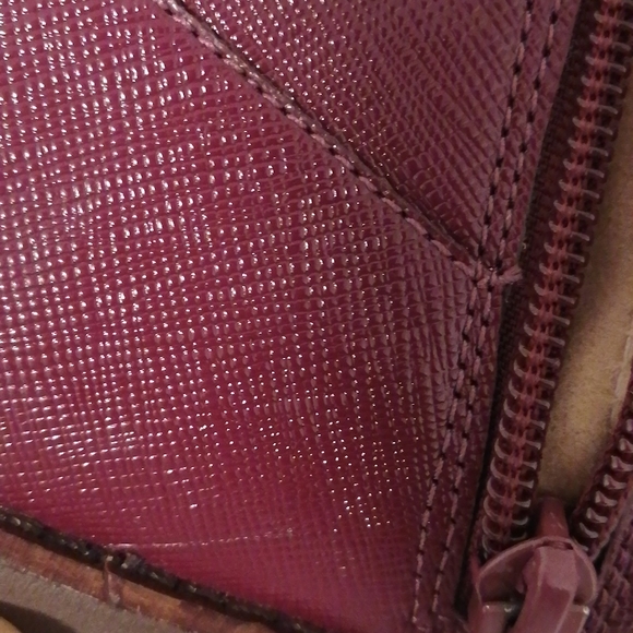 FitFlop Kinbey Microstud Patent Ankle Boots - Picture 10 of 11